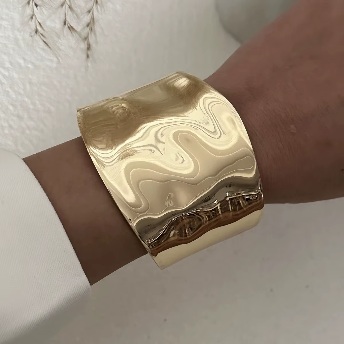 KMVEXO Punk Hip-Hop Wide Geometric Bangle Bracelet - Statement Metal Cuff for Women & Men