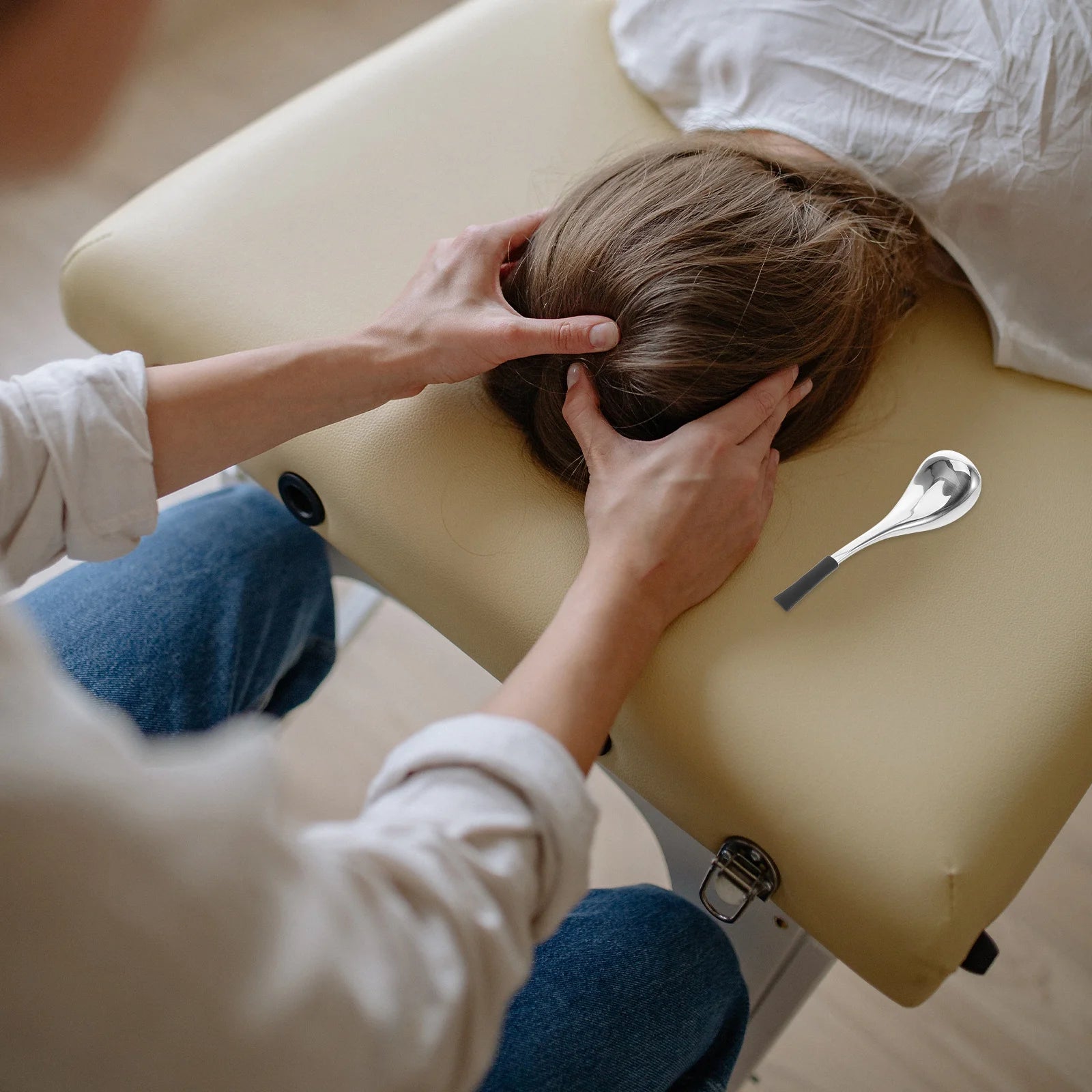 Ice Facial Roller – Refresh & Depuff Skin